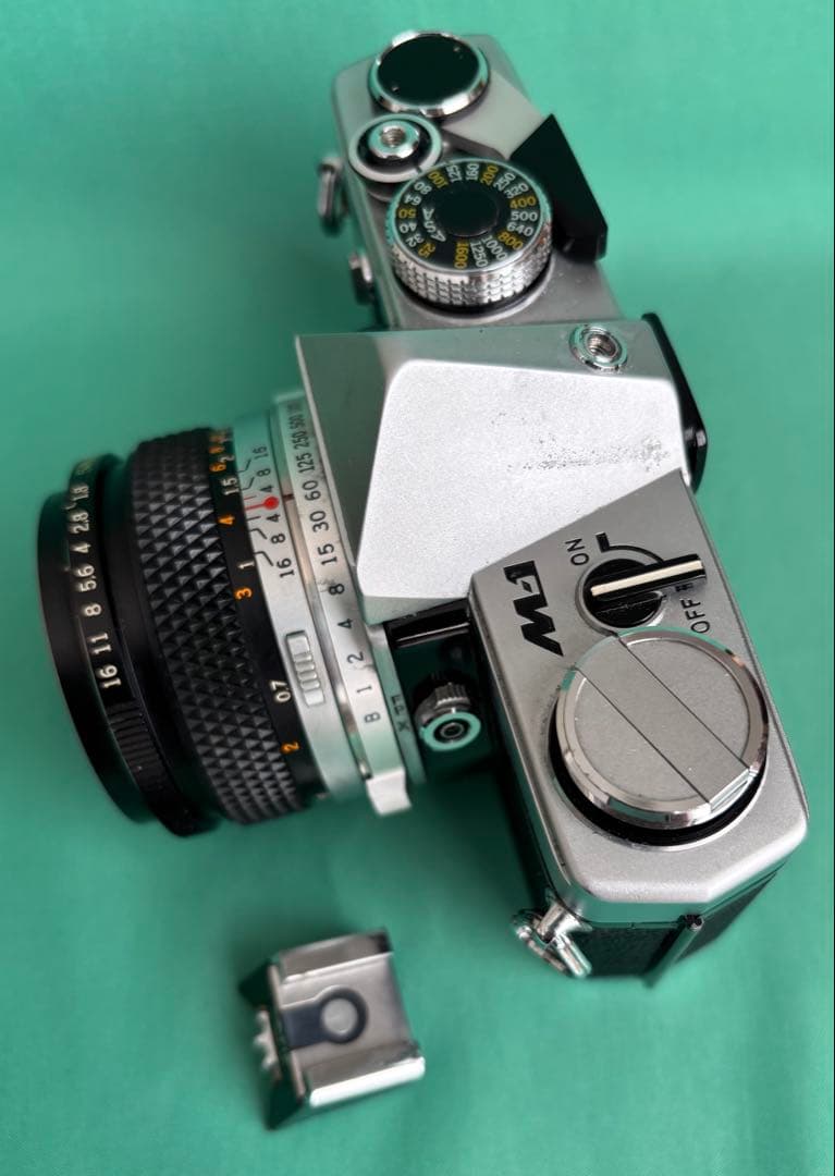 ★ OLYMPUS M-1 + \"M-SYSTEM\" 標準レンズレンズ 50mm