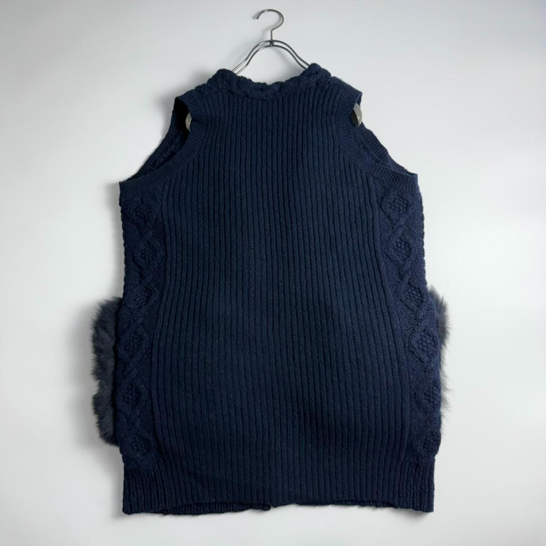 Crucianiクルチアーニ　カシミヤ混　フォックスファーポケット　ニットベスト