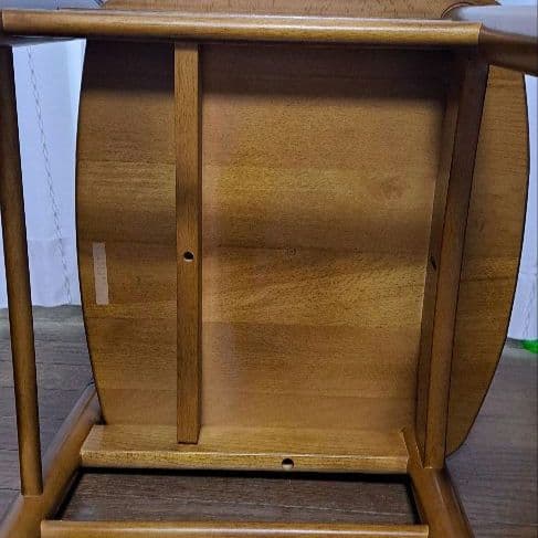 カリモク COLONIAL ダイニングチェア 幌馬車 焼印　１脚