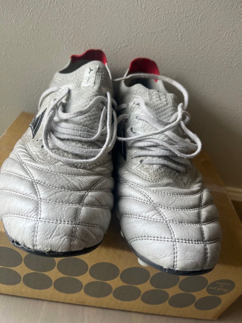 Mizuno モレリアネオ4β 26.5cm