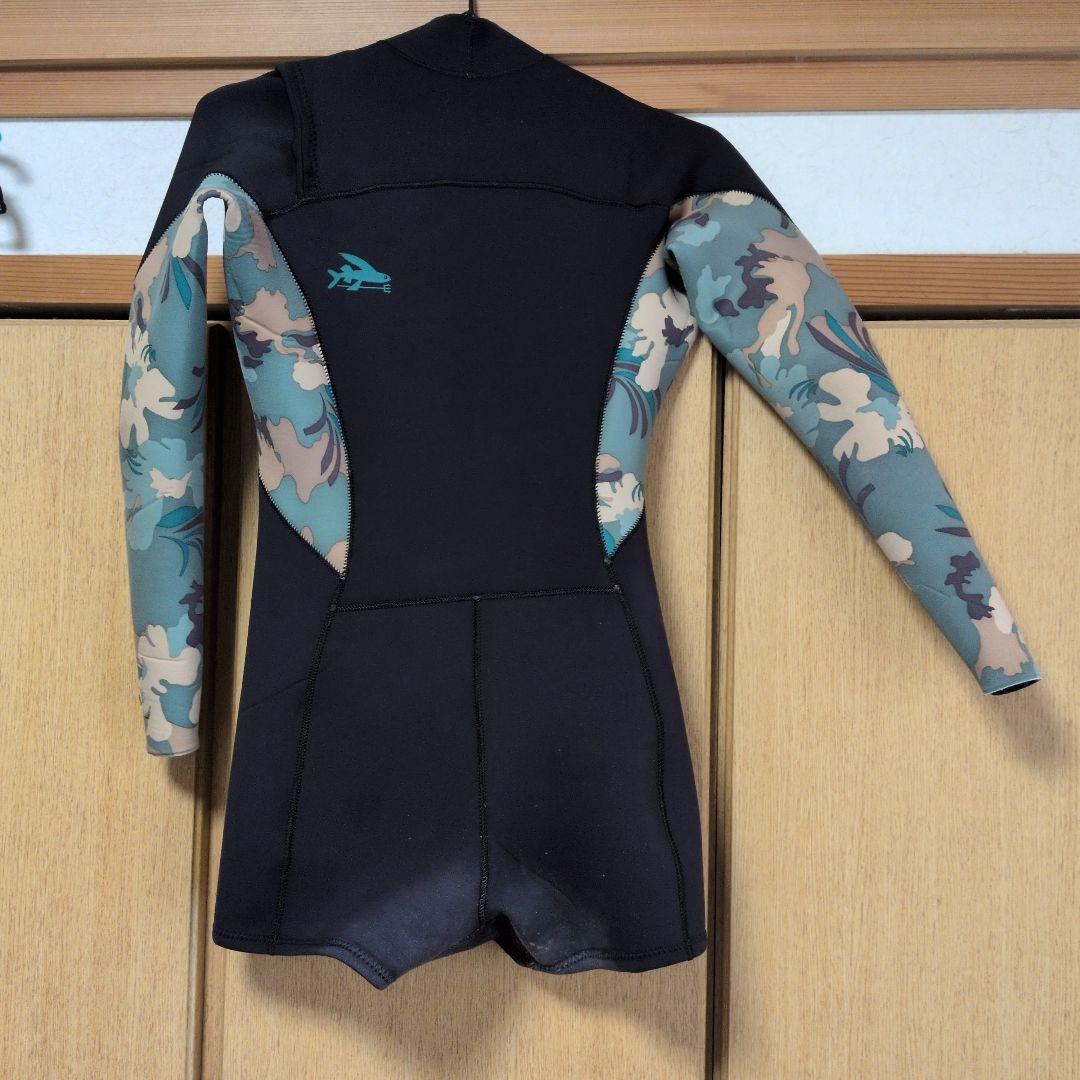 【値下げ中】Patagoniaウェットスーツ　ロンスプ　レディース8