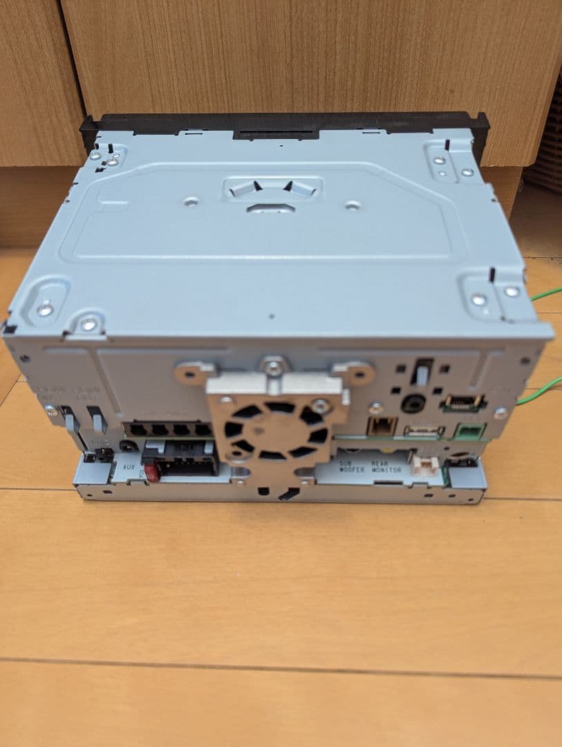 Pioneer カロッツェリア 8インチ　AVIC-RL912 ナビ