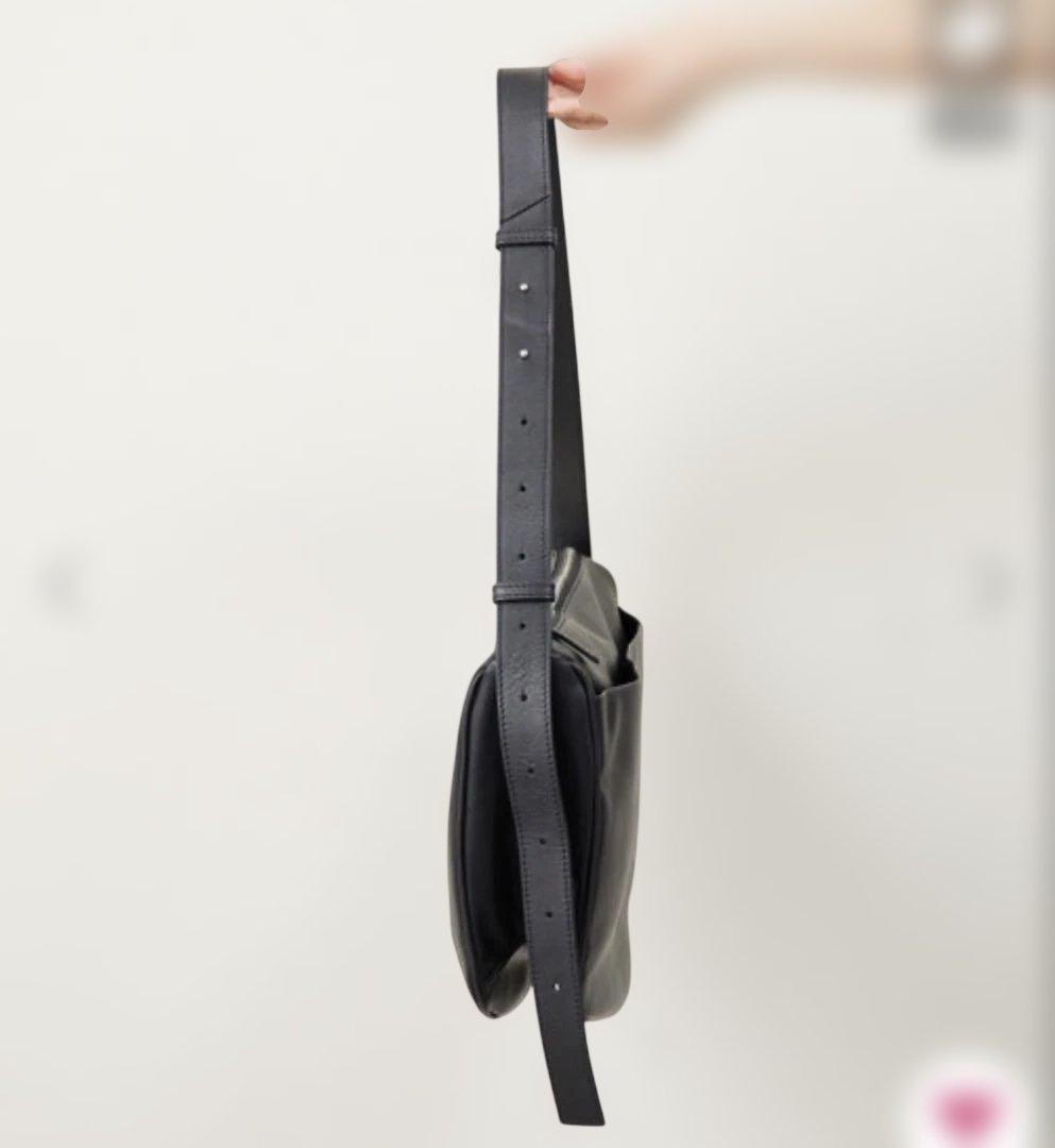 新品　未使用　イヤ　パピヨネ　スワロー　マチ　ショルダー　バッグ