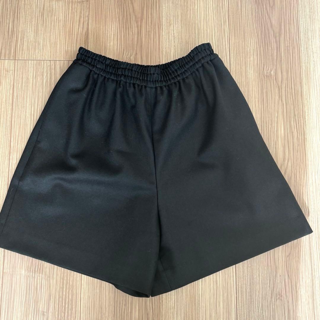 ウォッシャブルサキソニーウールショートパンツ　イエナ