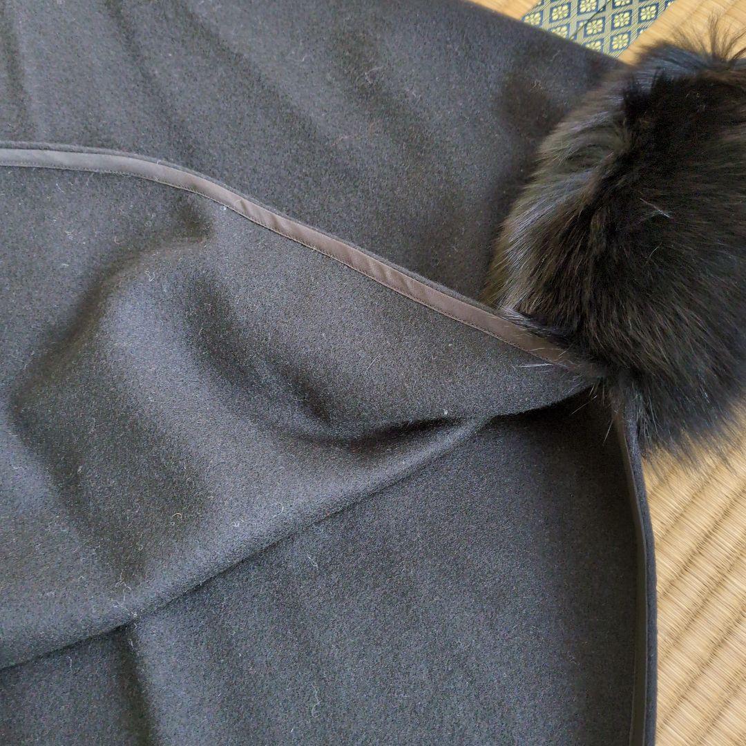 Grand Table ファー付きケープコート　ブラック