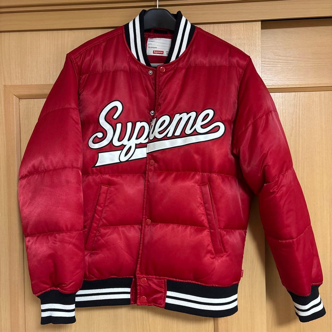 レア　SUPREME SCRIPT VARSITY PUFFY JACKET