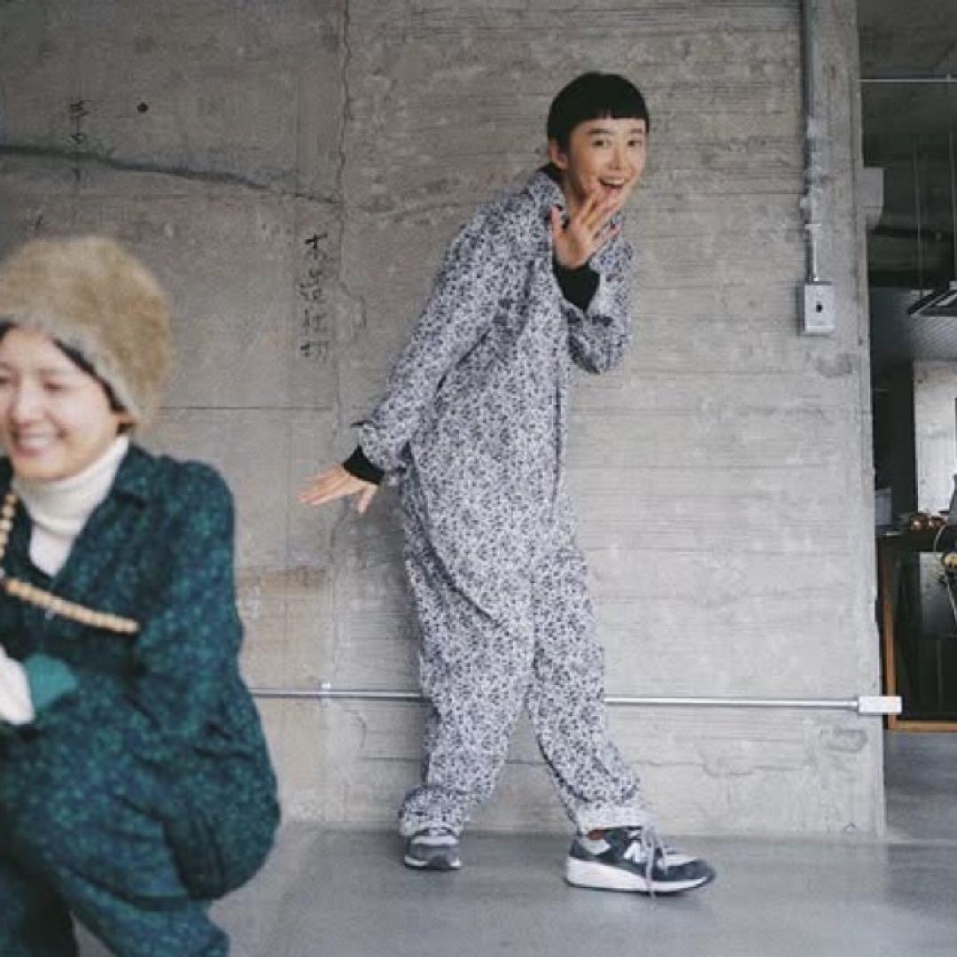 【未使用】Yarmo 小花柄ボイラースーツ ネストローブ　fofofofa