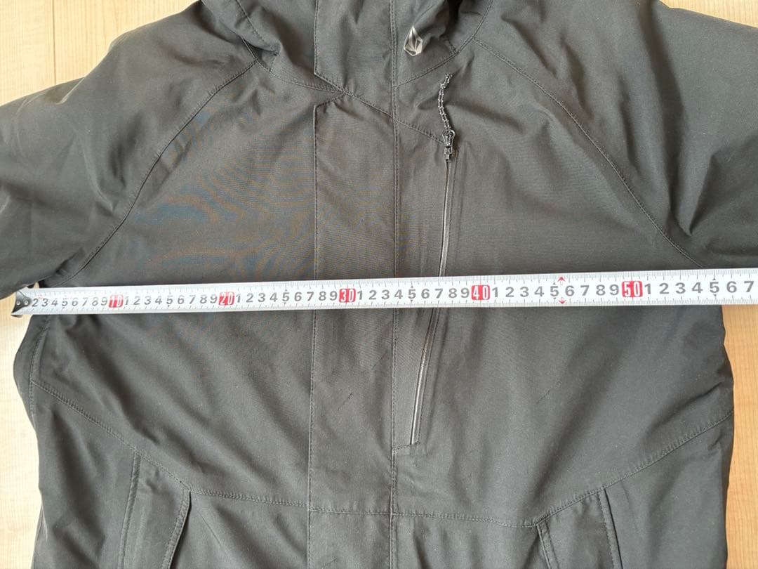 VOLCOMスノーボードウェア上下セット　 ジャケットはGORE-TEX ！！