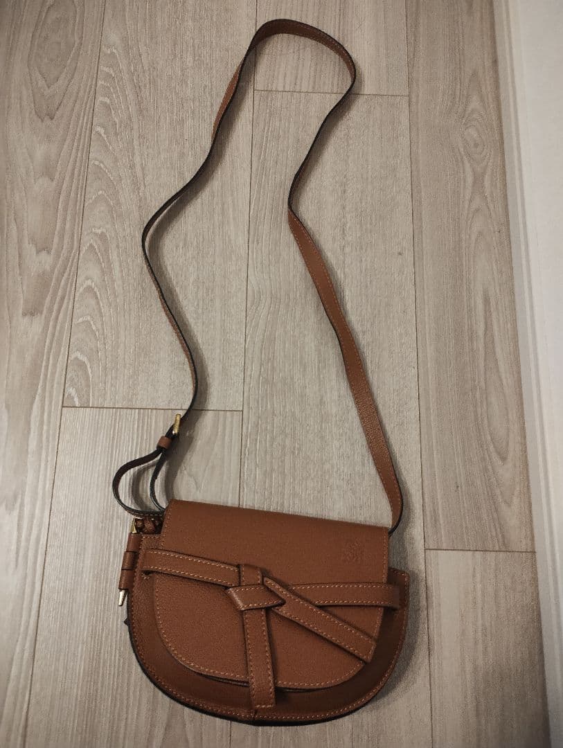 【LOEWE】ロエベ ゲート ミニ ショルダーバッグ カーフスキン タン