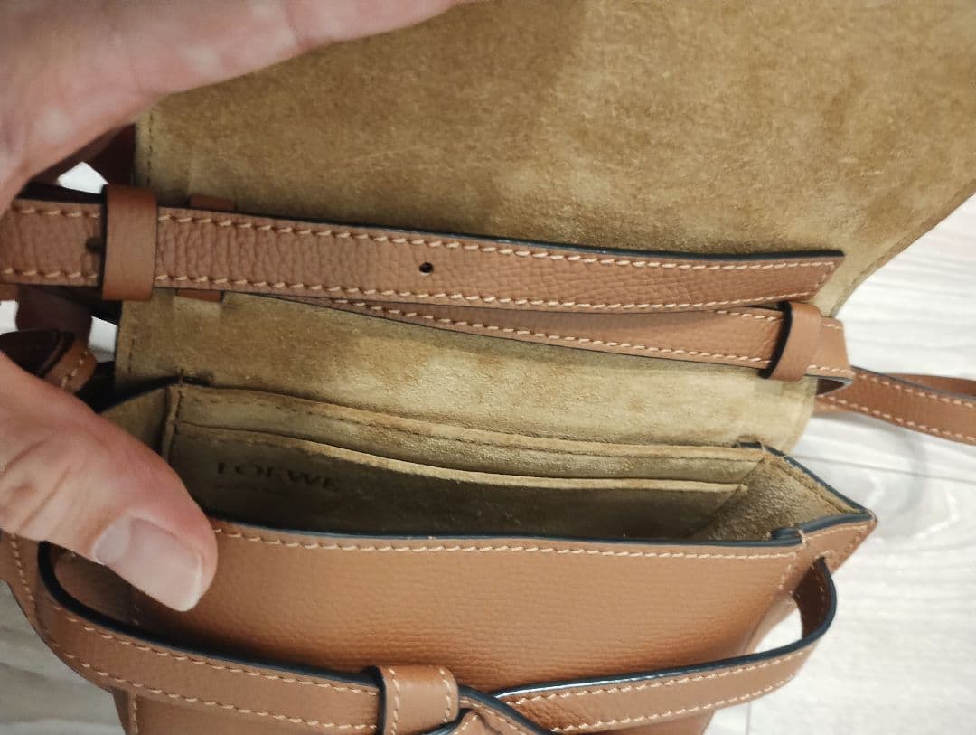 【LOEWE】ロエベ ゲート ミニ ショルダーバッグ カーフスキン タン