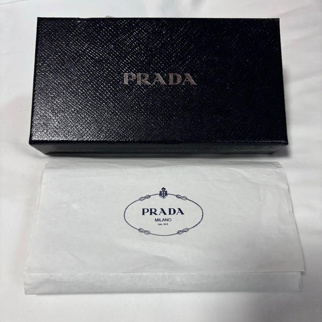 【匿名配送】【外箱・ギャランティーカード付き】PRADA iPhoneケース
