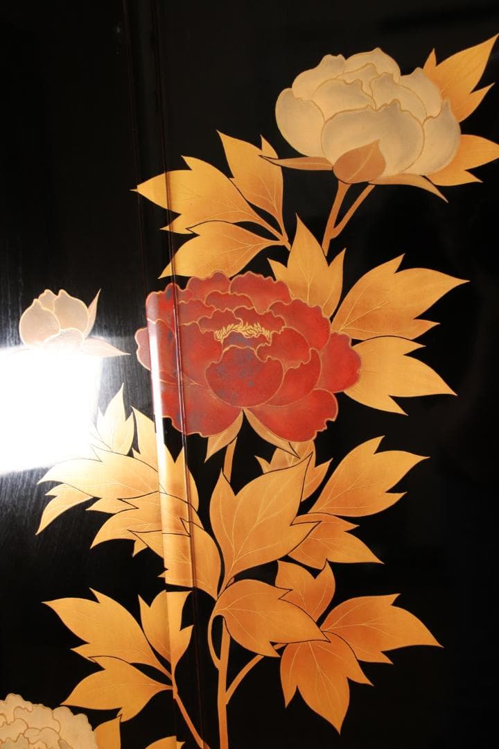 枝垂れ桜、高級輪島塗　黒漆塗り　芍薬蒔絵　台　ドレッサ　三面鏡 BE740