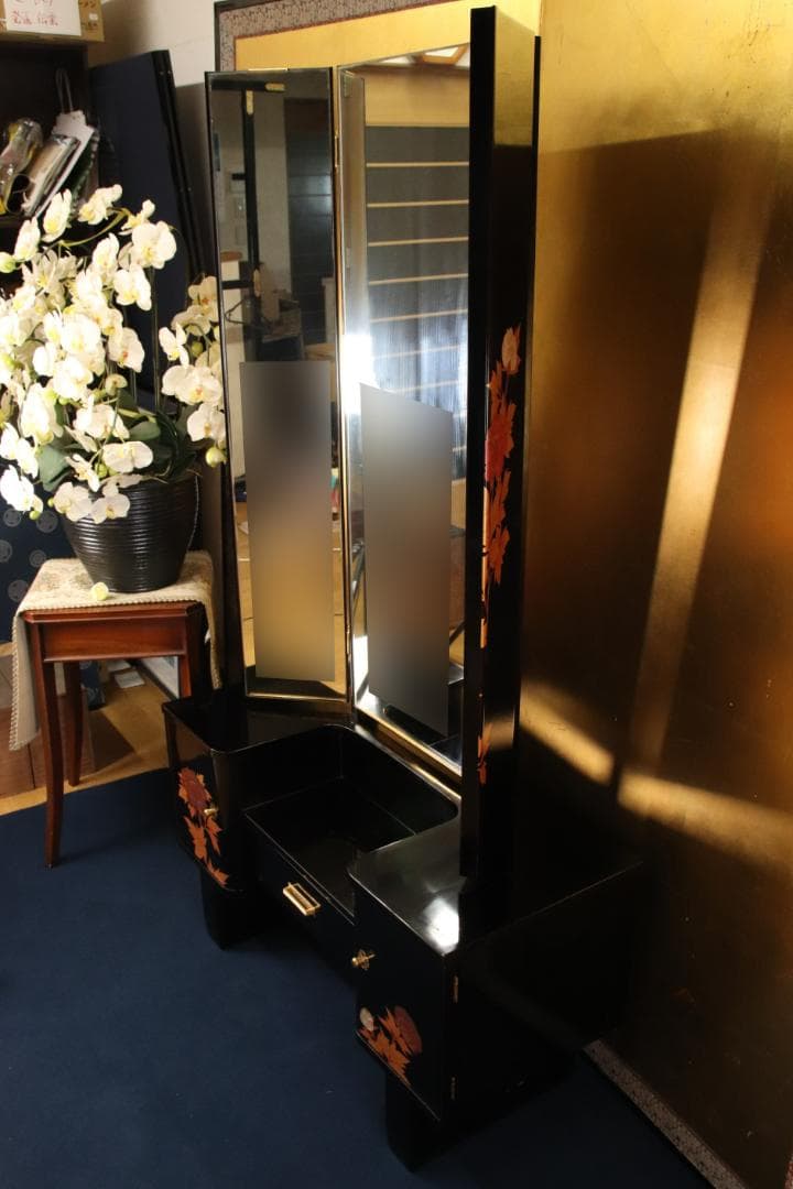 枝垂れ桜、高級輪島塗　黒漆塗り　芍薬蒔絵　台　ドレッサ　三面鏡 BE740