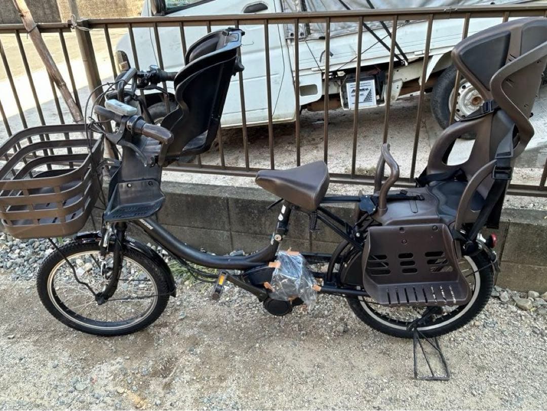 電動自転車前後子乗せ付き