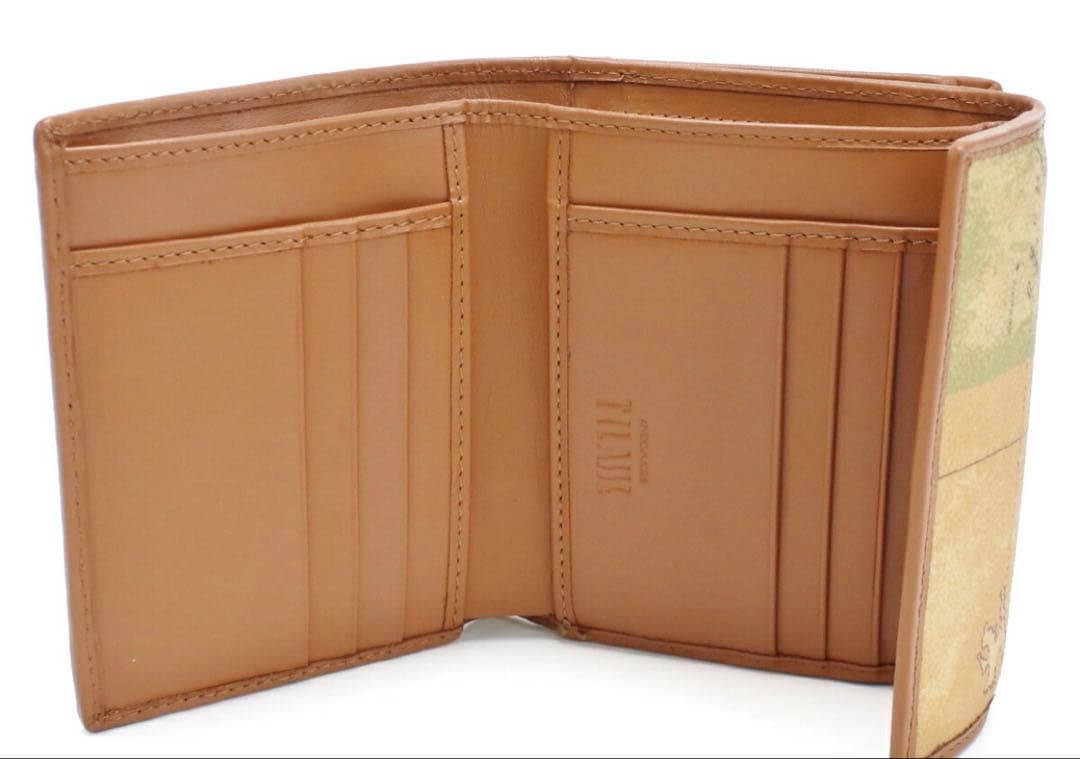 【美品】PRIMA CLASSE プリマクラッセ 三折財布 ホック式（地図柄）