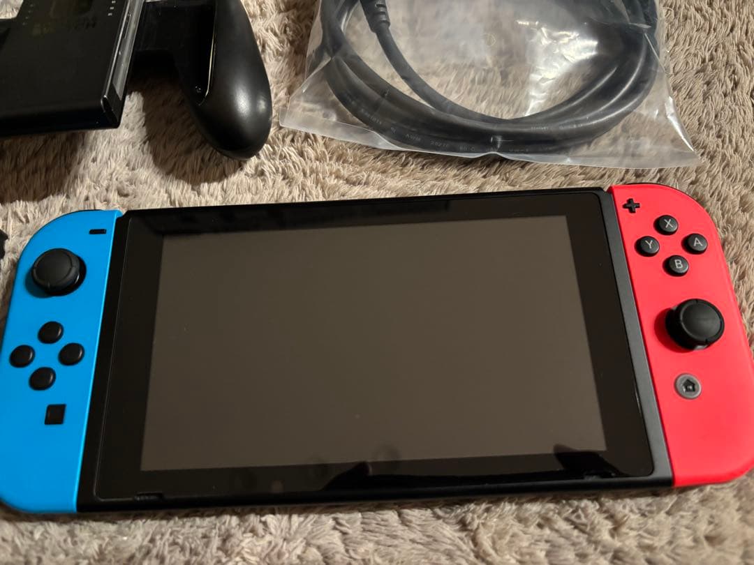 【早い者勝ち】Nintendo Switch ニンテンドースイッチ本体　ネオン