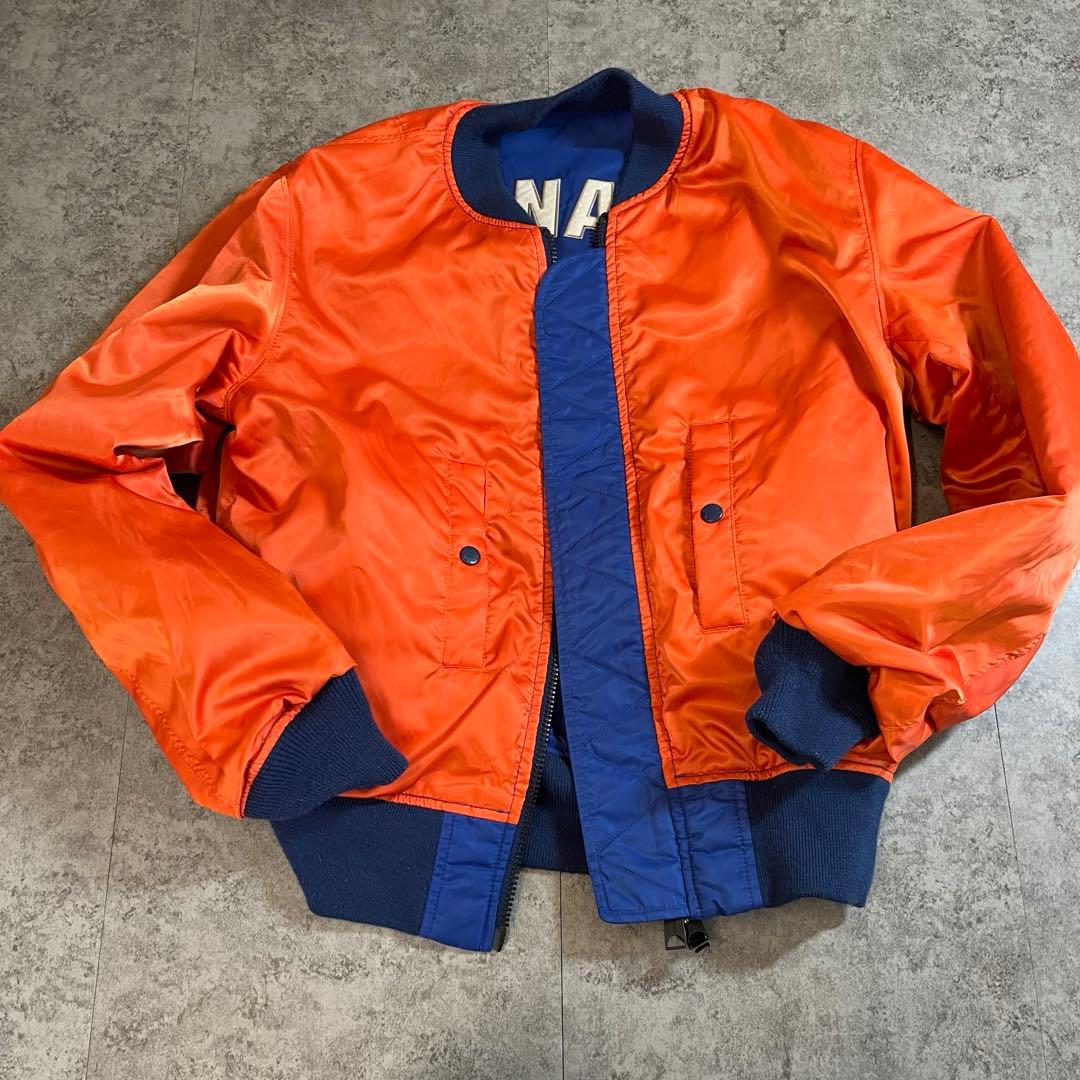 アーチロゴ　L ワッペン　AVIREX MA-1 フライトジャケット ミリタリー