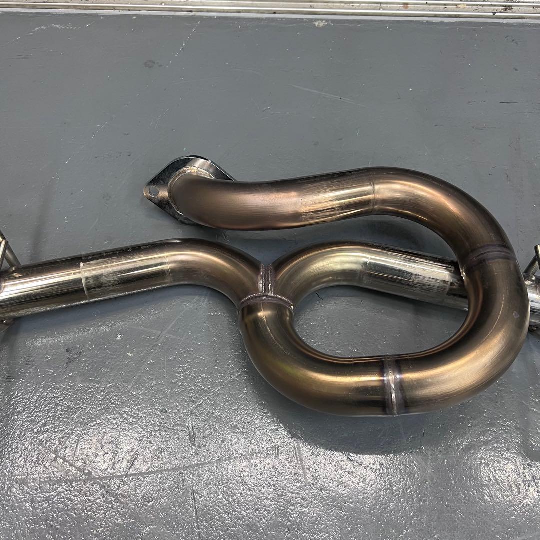 BE FREE GR86 競技用マフラー　リアピのみ