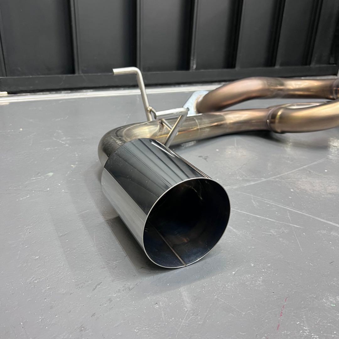 BE FREE GR86 競技用マフラー　リアピのみ