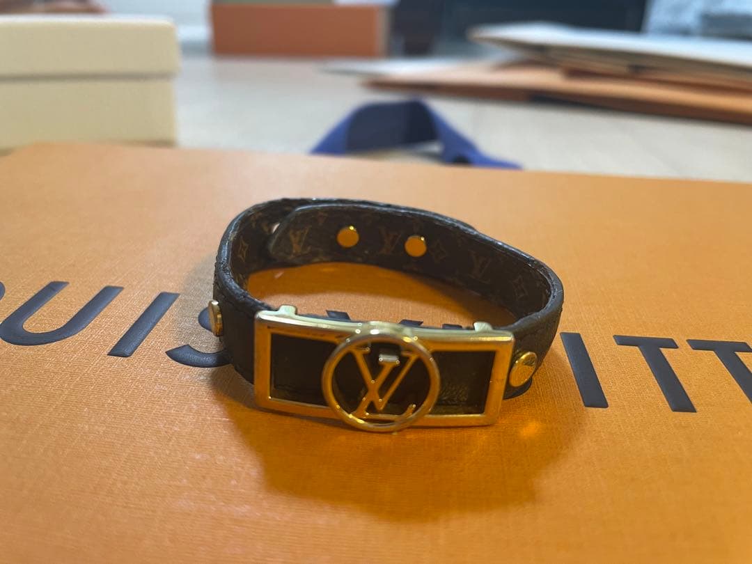 LOUIS VUITTON ルイヴィトン ブレスレット ドーフィーヌさひと