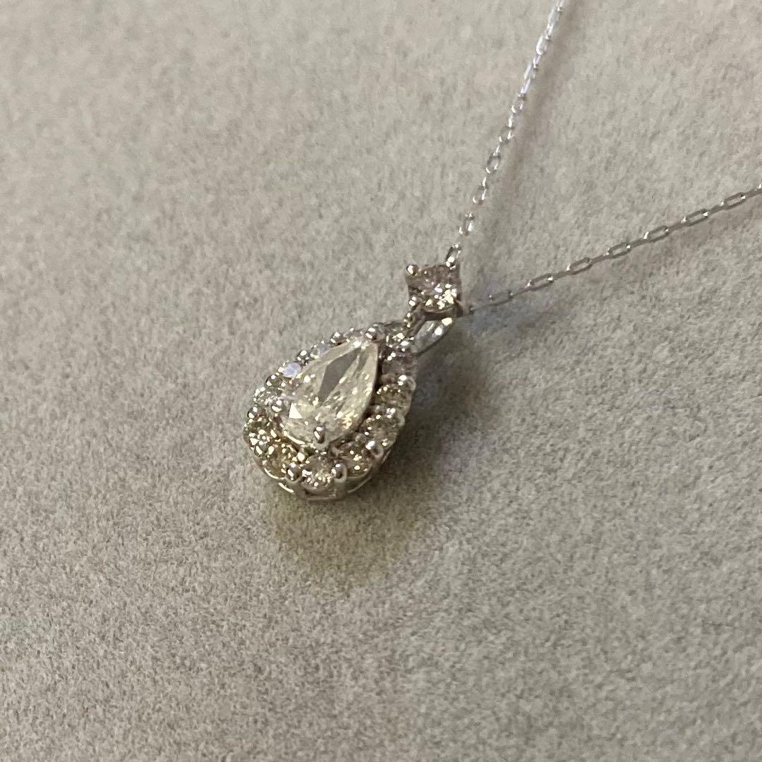 【計0.35ct】　プラチナ ペアシェイプ 取り巻き ダイヤモンド ネックレス