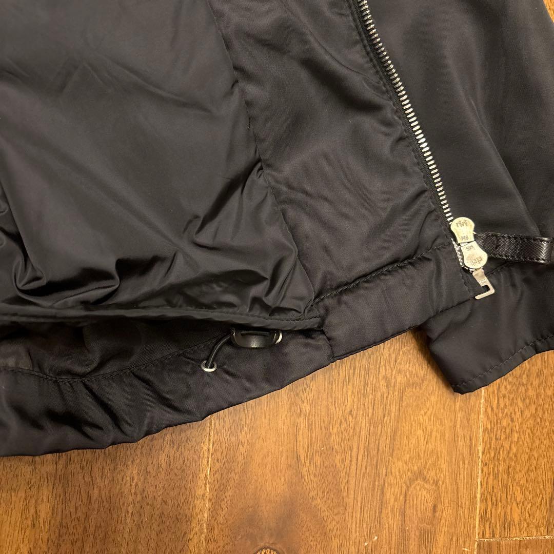 プラダ　ジャンパー