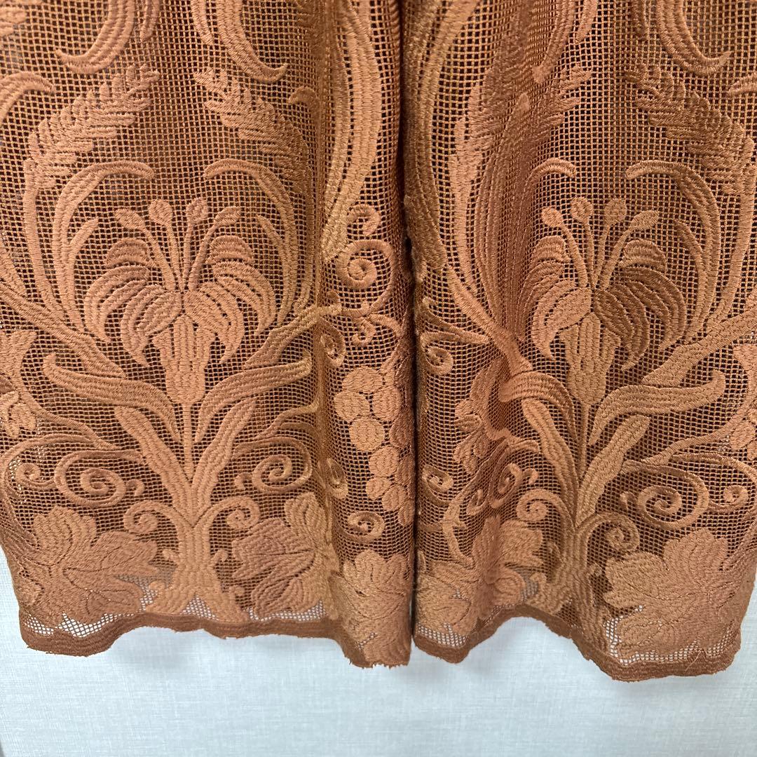 アメリ　ヴィンテージ　CHLOE V NECK ROMPERS