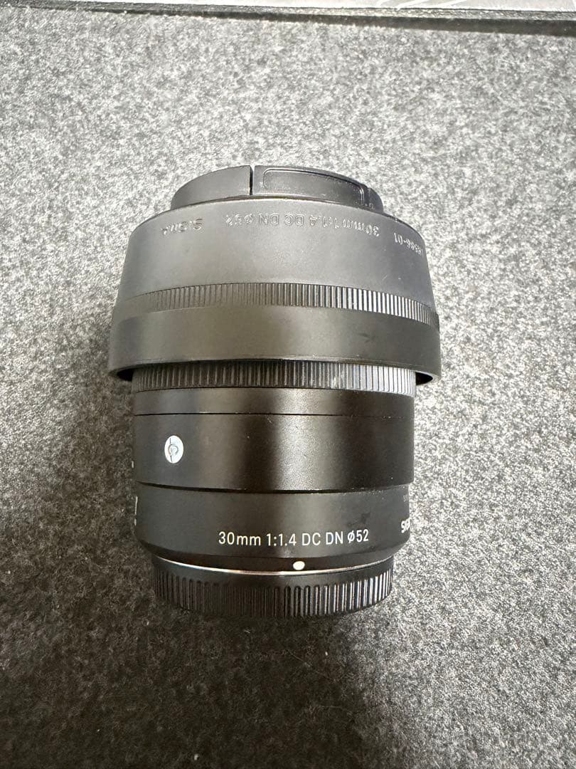 sigma 30mm f/1.4 DC DN レンズ【マイクロフォーサーズ】
