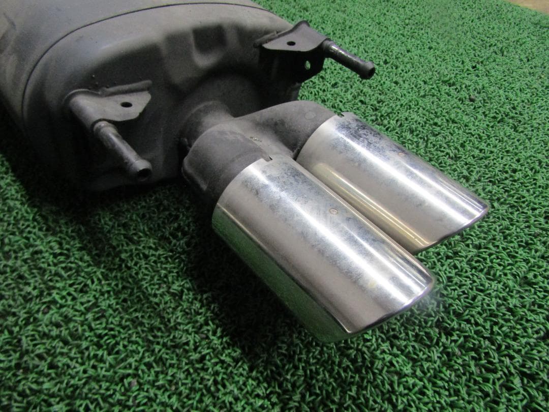 ☆送料込☆良好品☆トヨタ 220系 クラウン RS 純正 リアマフラー 2本出し