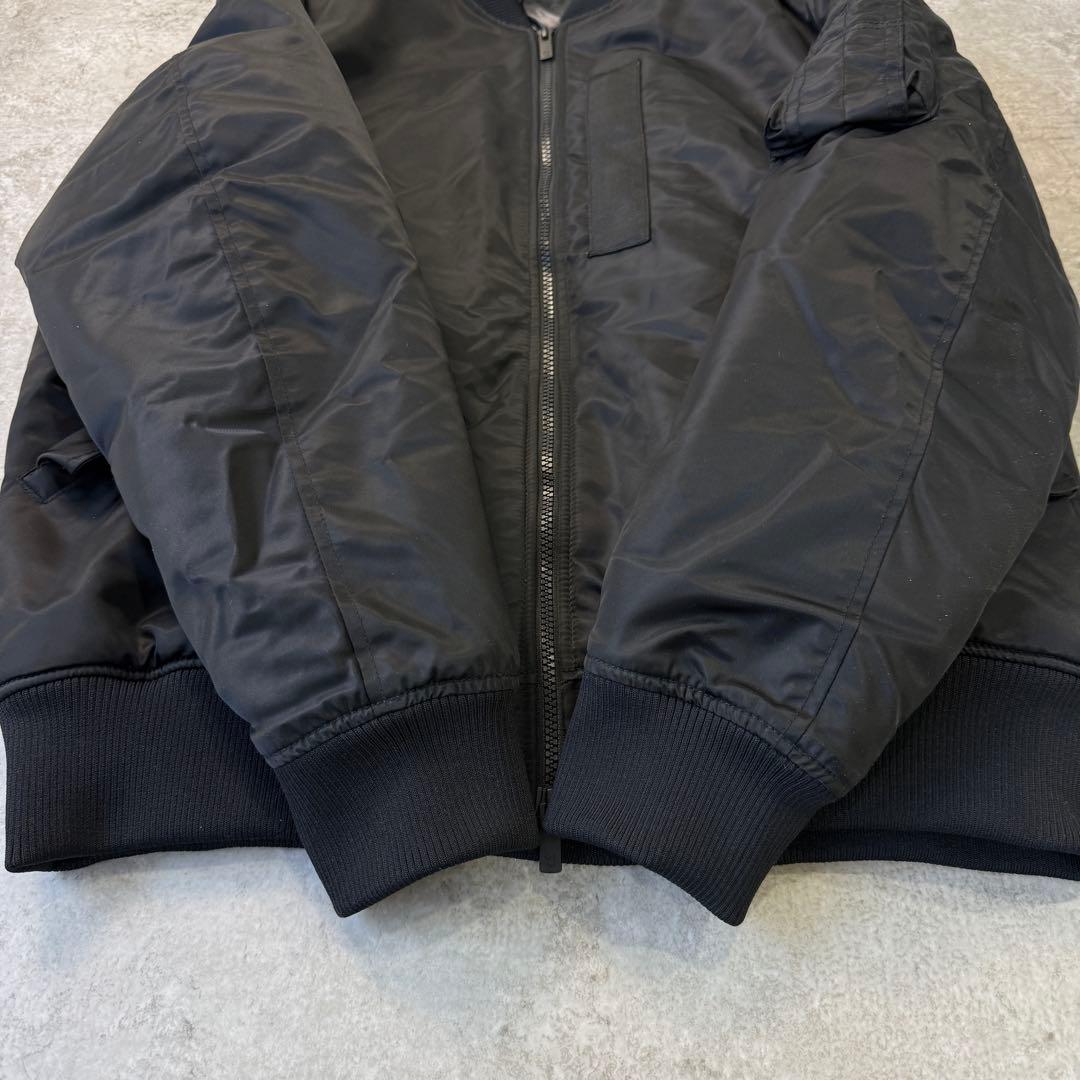 美品■UNIQLO +Jブルゾン【L】MA-1 ハイブリッドダウン ブラック