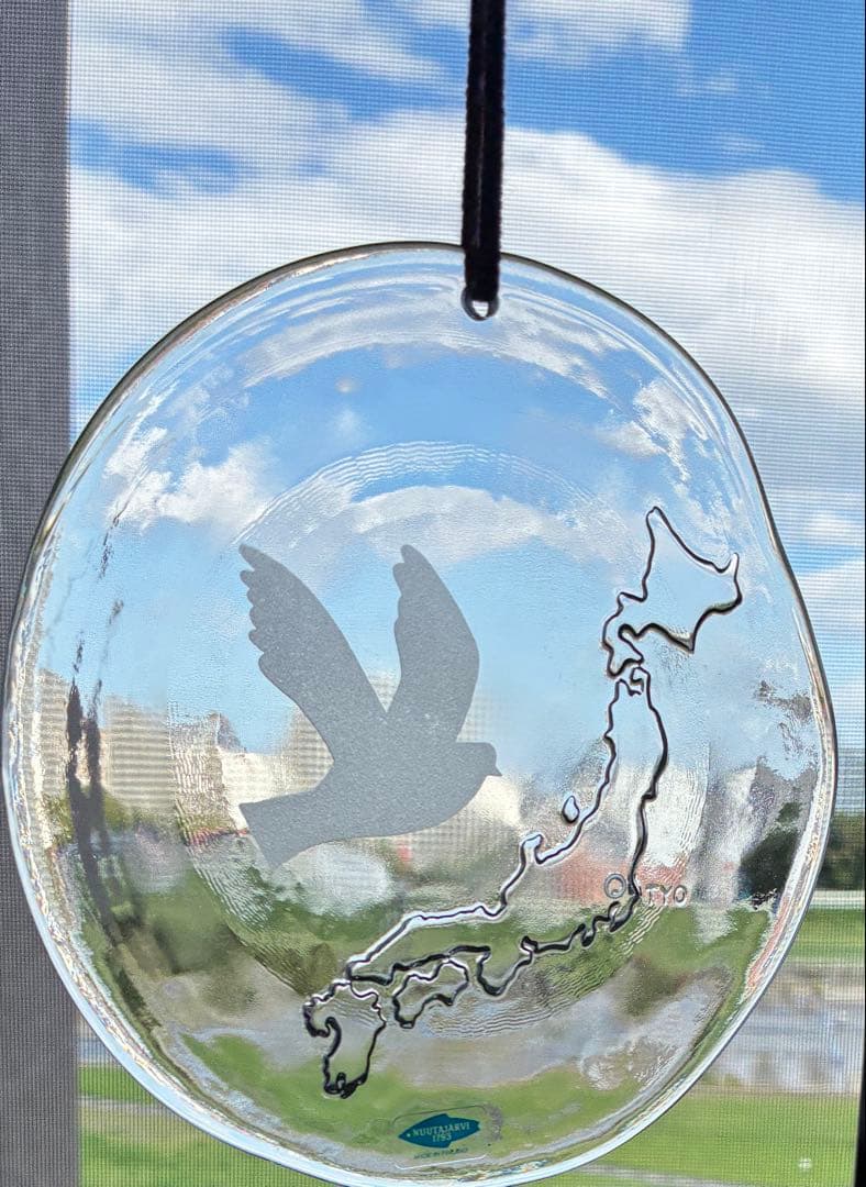 ヌータヤルヴィ 日本と鳩 ガラス オーナメント フィンランド