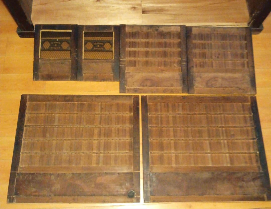 六尺近江水屋　箪笥　和箪笥　キャビネット　みずや 古家具 アンティーク 木製