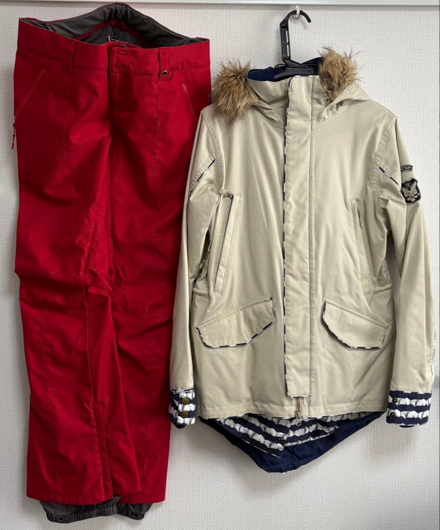 スノーボードウエア レディースMサイズ BURTON