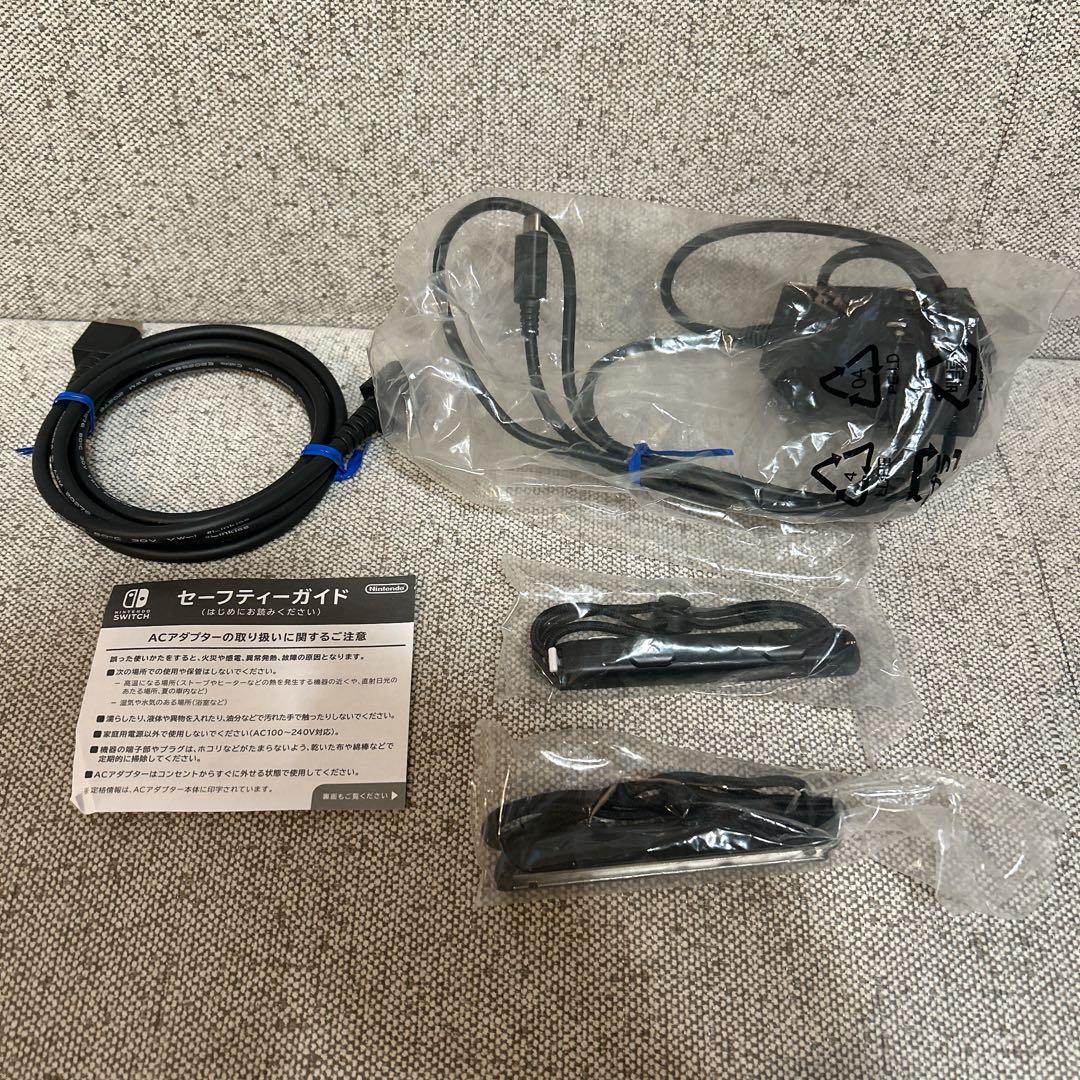 【美品】 Nintendo Switch 本体 グレー