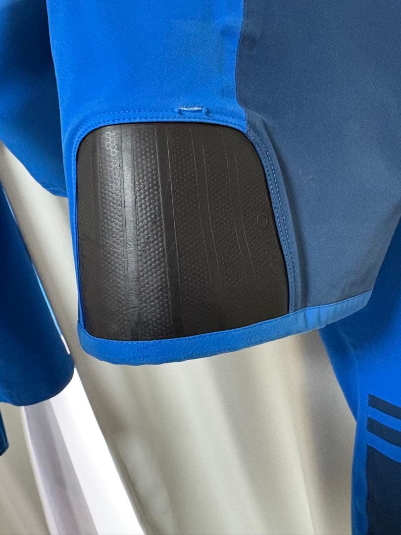 週末値下げ⭐︎ONYONE スキーウエア ジャケット・パンツセット