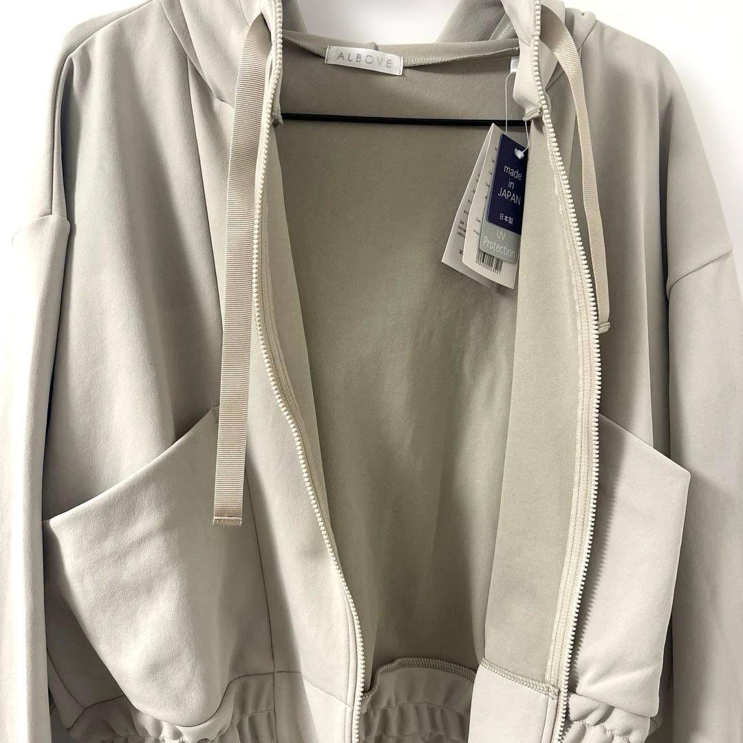 ALBOVE ショート丈 長袖 ジップアップ パーカー ベージュ　レディース　M