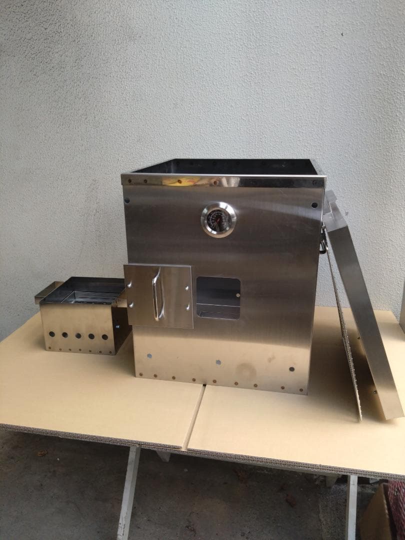 台数限定 値下げ「炭火で焼き芋」「炭の途中追加可能」 「割れ欠けにくい」KG2