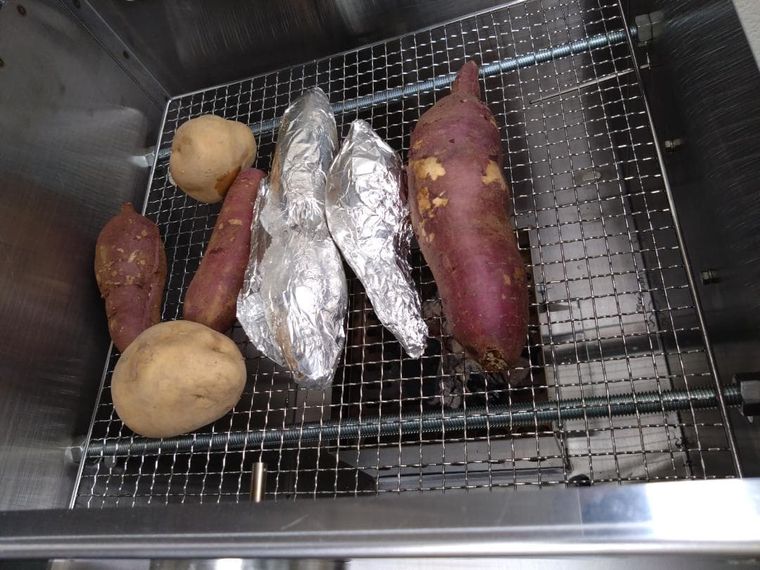 台数限定 値下げ「炭火で焼き芋」「炭の途中追加可能」 「割れ欠けにくい」KG2