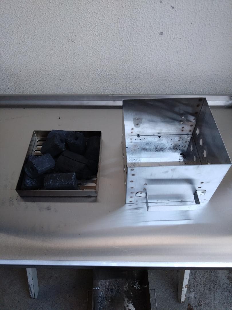 台数限定 値下げ「炭火で焼き芋」「炭の途中追加可能」 「割れ欠けにくい」KG2