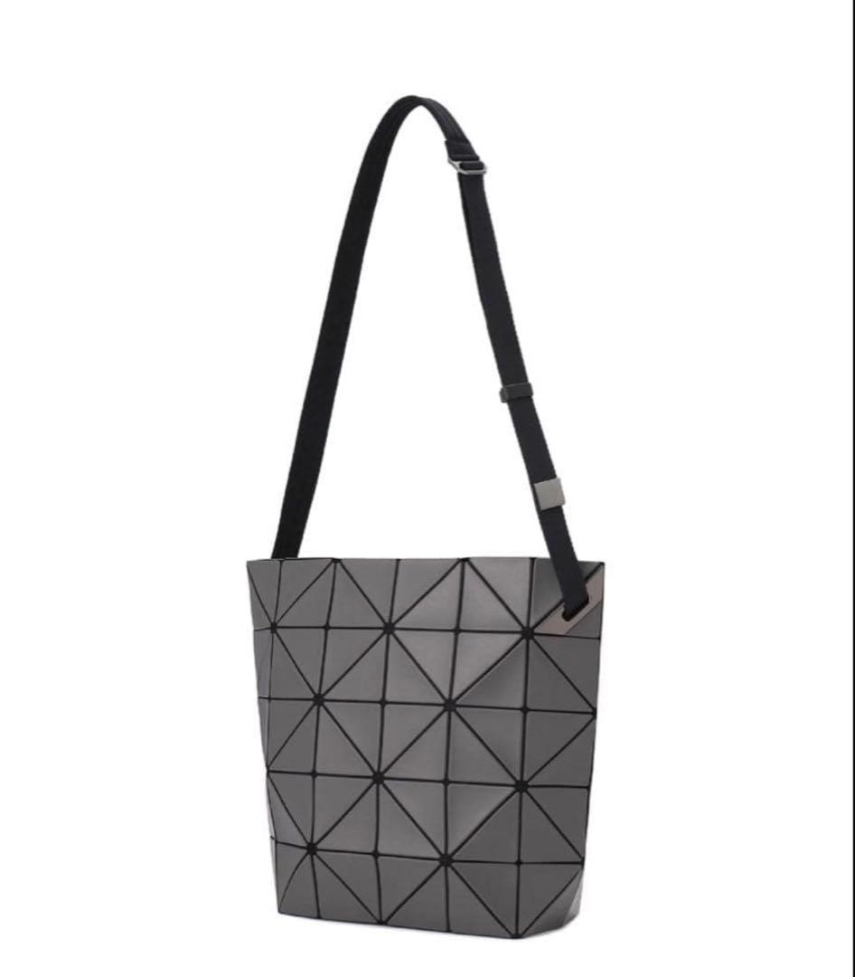 BAO BAO ISSEY MIYAKE ショルダーバッグ
