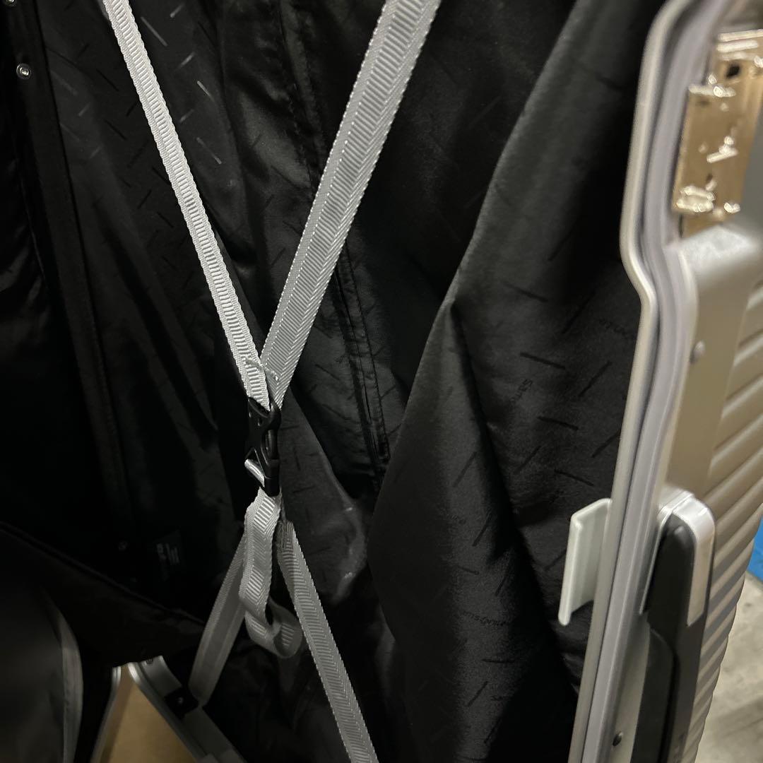 サムソナイト　スーツケース インターセクト スピナー　シルバー　93L