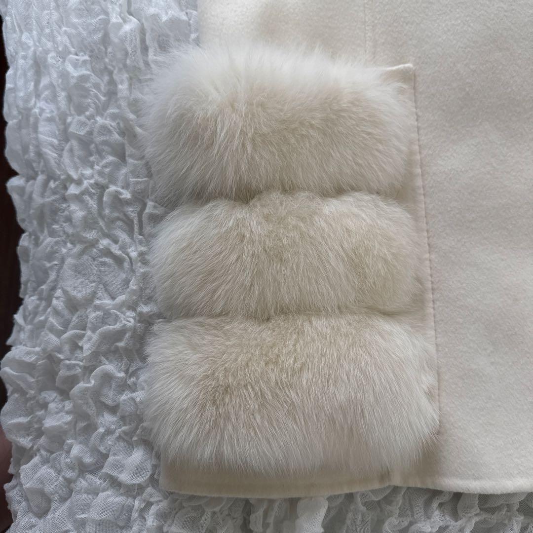 ホワイトFOXファーケープコート