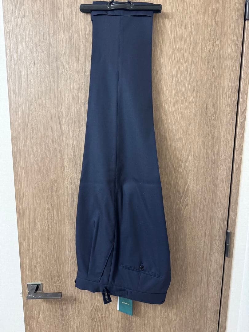 超美品！！　Berwich scotch ネイビー