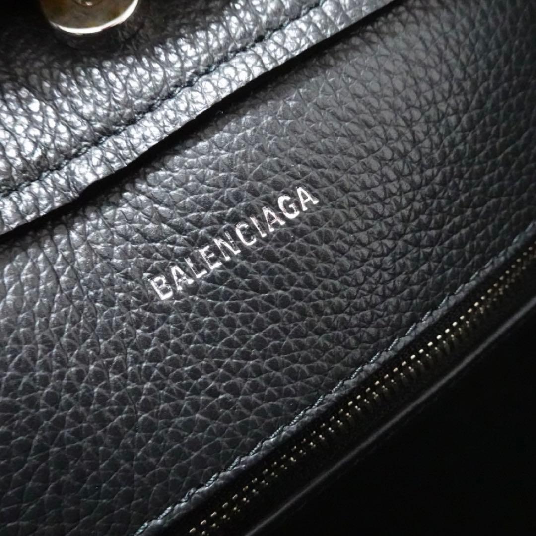 バレンシアガ　エブリデイ　スモール　ノースサウス　ハンドバッグ　トートバッグ