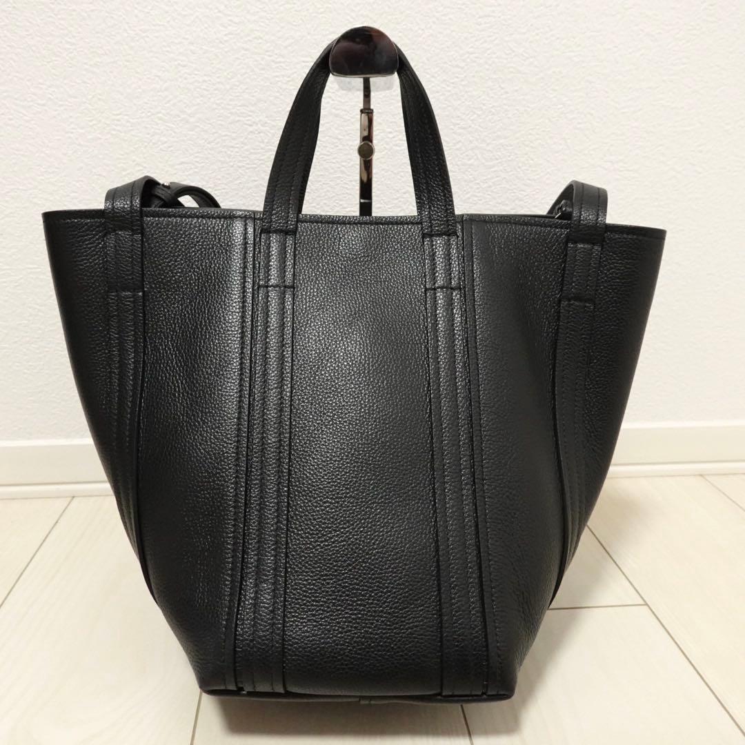 バレンシアガ　エブリデイ　スモール　ノースサウス　ハンドバッグ　トートバッグ