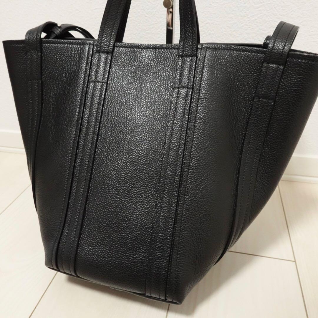 バレンシアガ　エブリデイ　スモール　ノースサウス　ハンドバッグ　トートバッグ