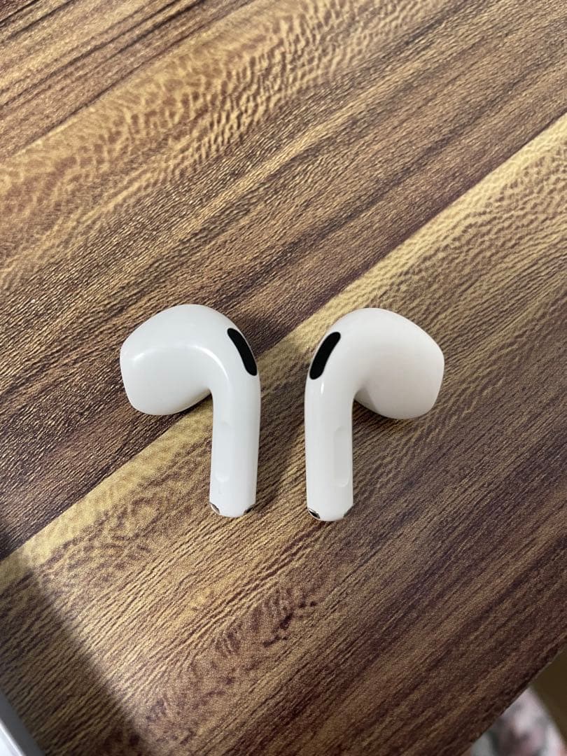 【即日発送】AirPods4(ANC)MXP93J/A ノイキャンあり
