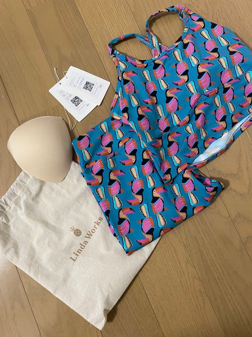 新品未使用Linda Works フラミンゴ柄 ヨガウェアセット