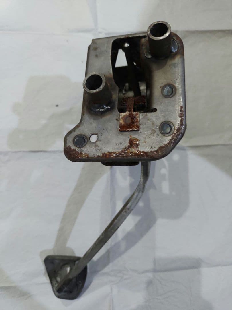 マツダ RX-7 FD3S 純正 クラッチペダル 中古