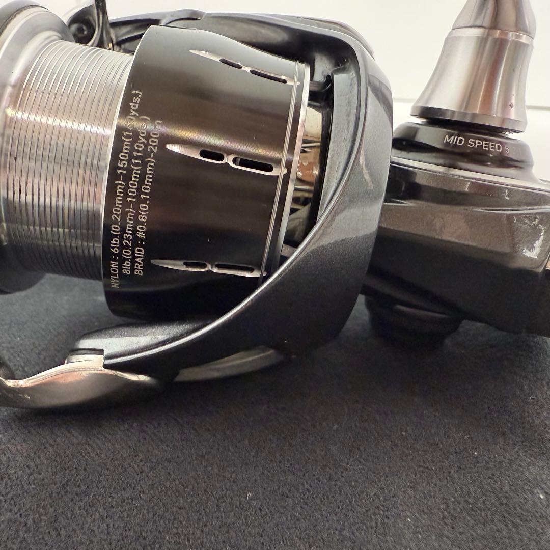 良品　ダイワ 24ルビアス PC LT2500